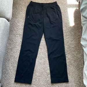 Lululemon Sweatpants - Size L